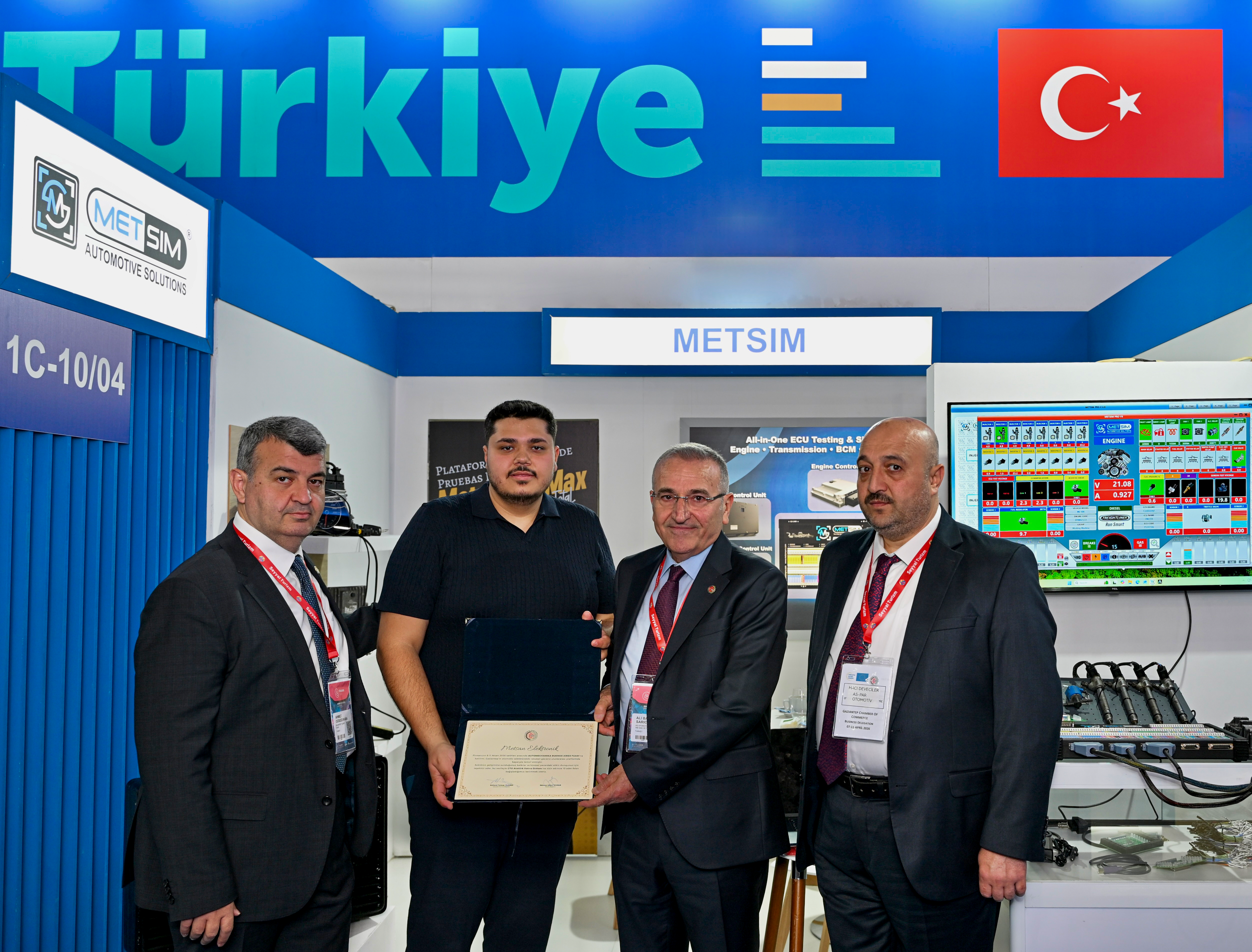 Successful Representation at Automechanika Buenos Aires: GTO Presents Certificate of Appreciation